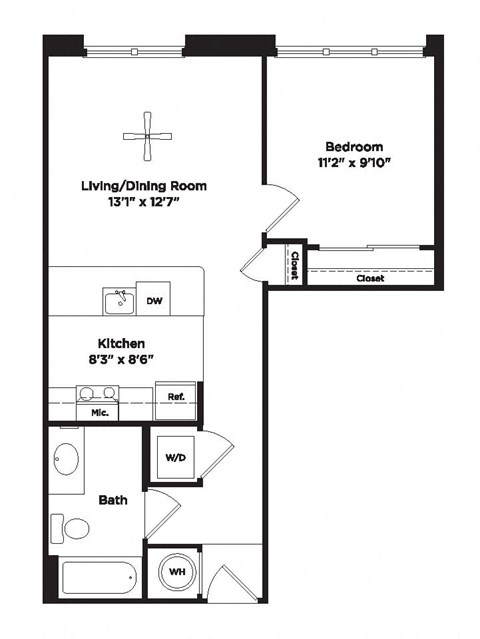 Floor plan for studio, 1 bath, 582 sqft